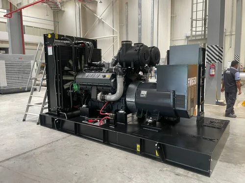 770 KW Cummins Gas Generator Set, Automation Grade: Semi- Automatic, 440 V